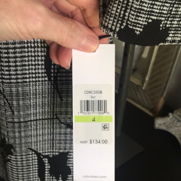 Calvin Klein Black and White Puff Sleeve Midi Dress - Picture 4 of 4